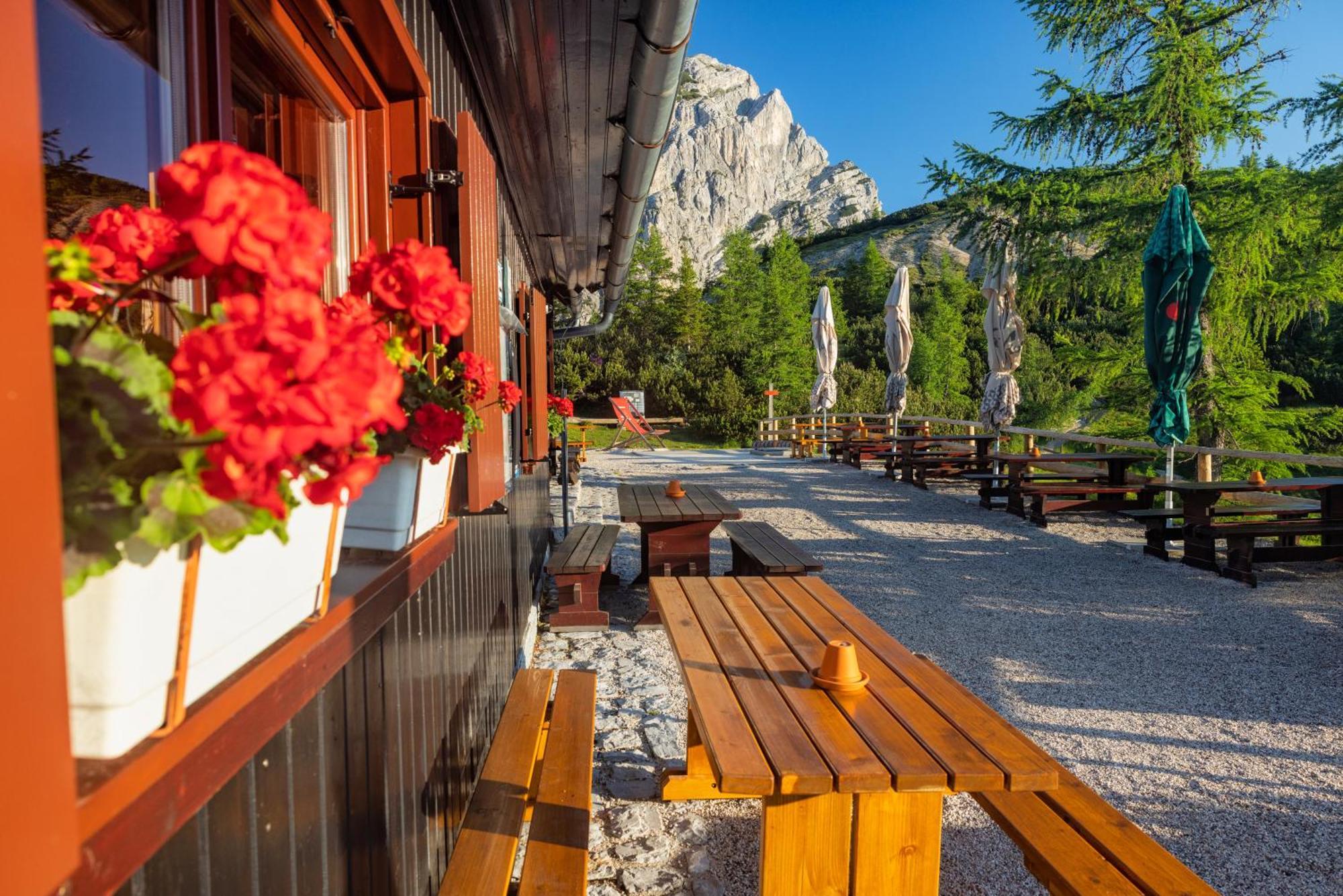 Postarski Dom On Vrsic Kranjska Gora Bagian luar foto