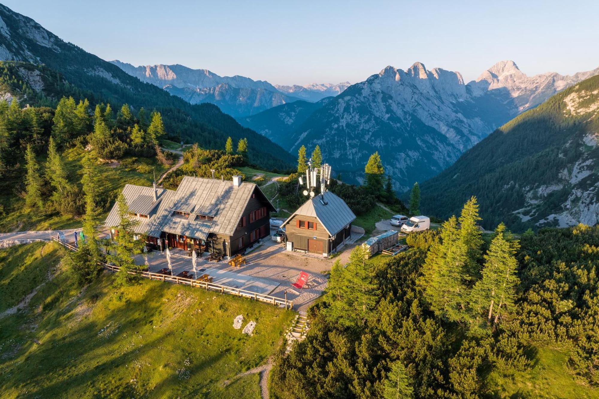 Postarski Dom On Vrsic Kranjska Gora Bagian luar foto