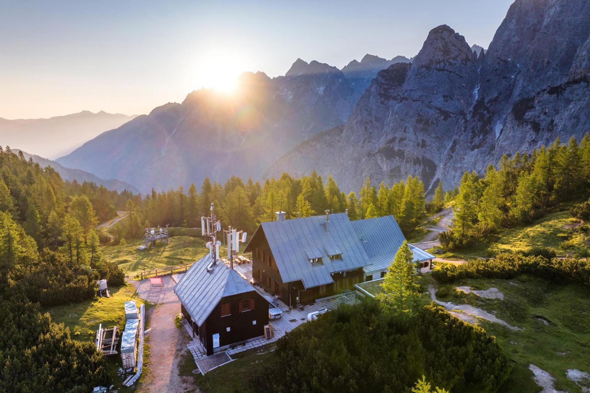 Postarski Dom On Vrsic Kranjska Gora Bagian luar foto