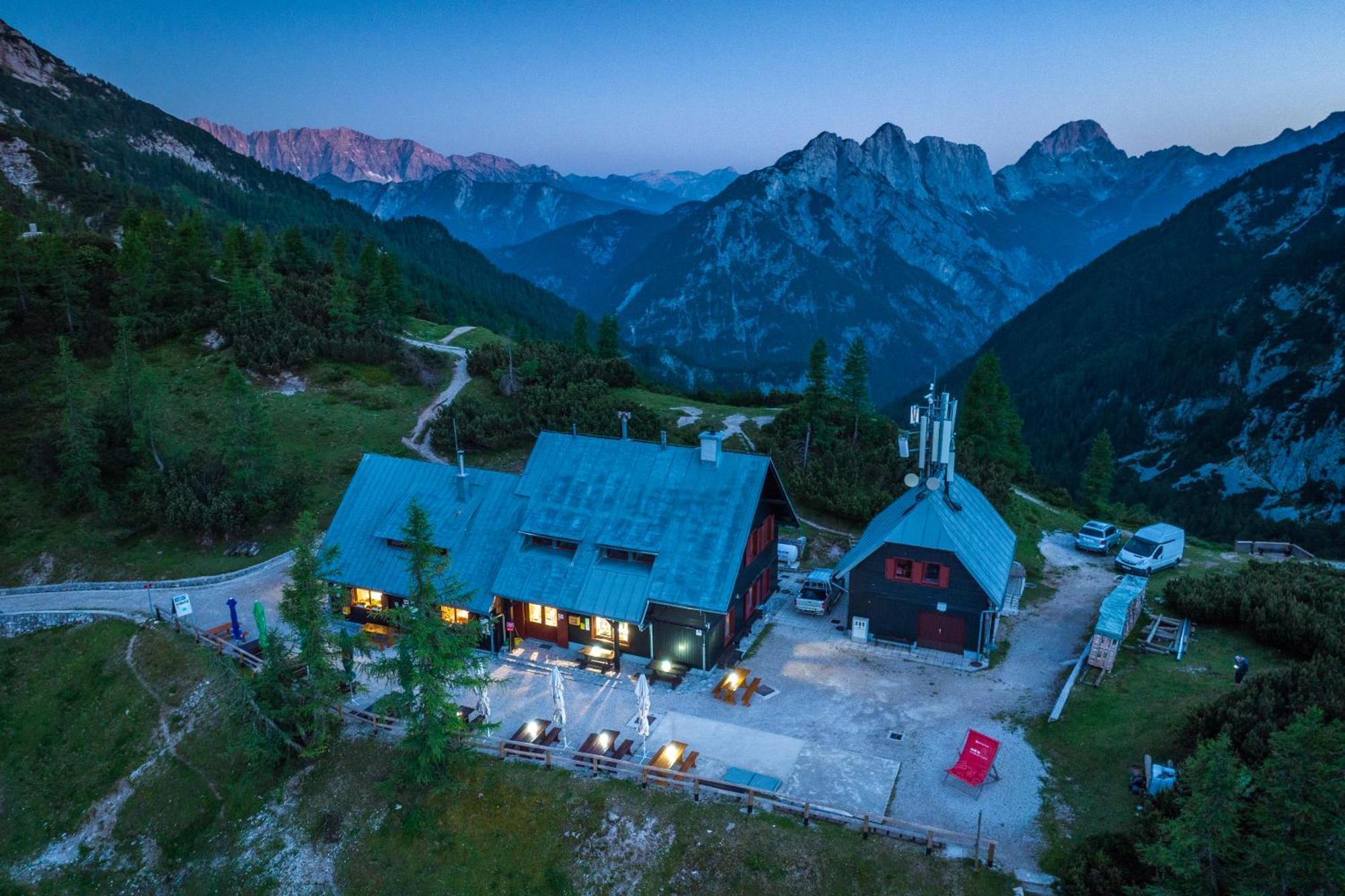 Postarski Dom On Vrsic Kranjska Gora Bagian luar foto